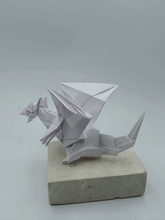 Cargar imagen en el visor de la galería, Dragon suelo.
