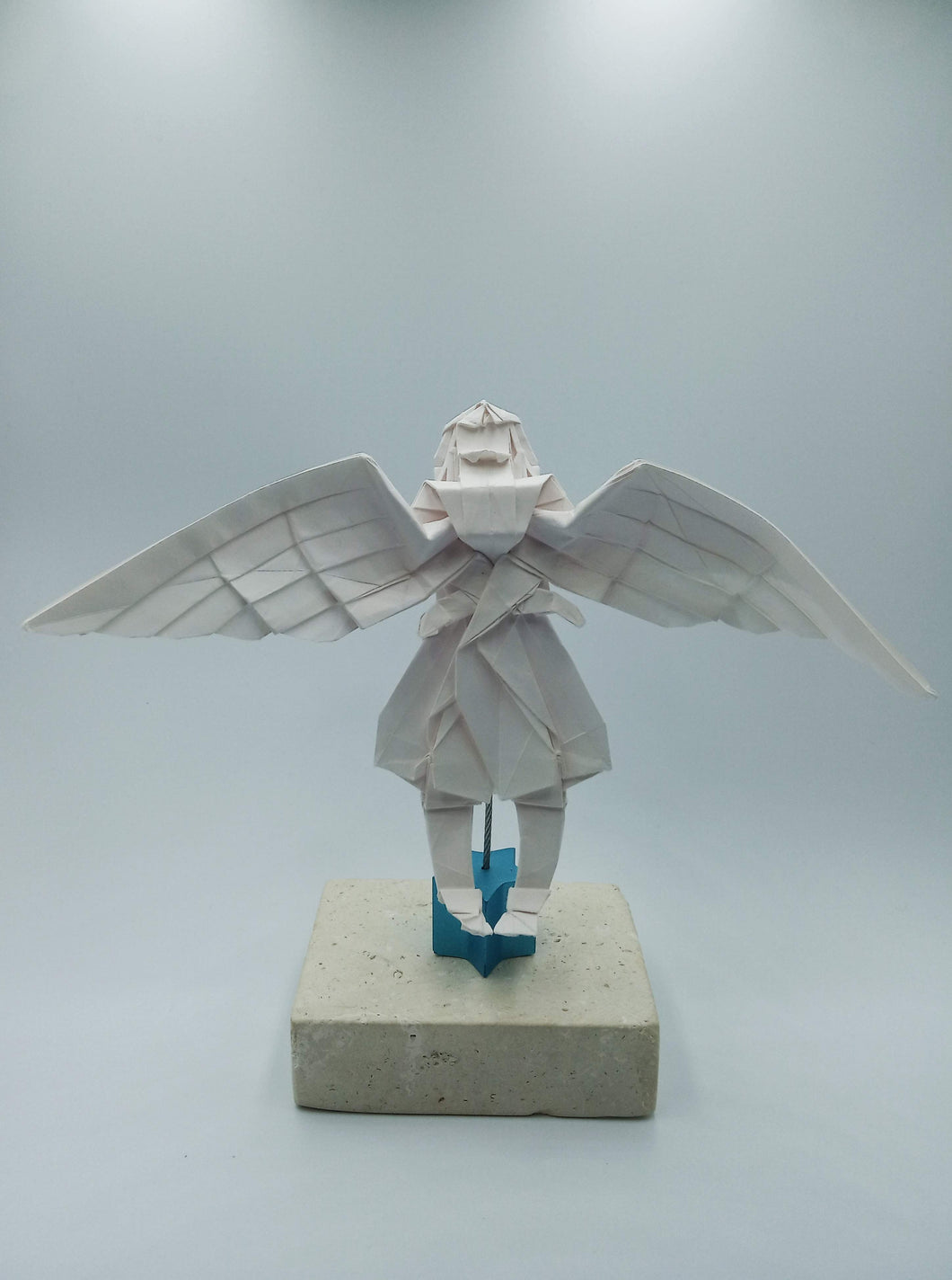 Ángel.